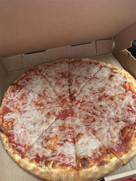 Mr t pizza - Feb 9, 2024 · Dough Boyz Pizza, located at 207 W. Johnstown Road, is holding its grand opening on Saturday, one week after Mr. T’s closed its doors. The Gahanna eatery marks Dough Boyz Pizza’s second ... 